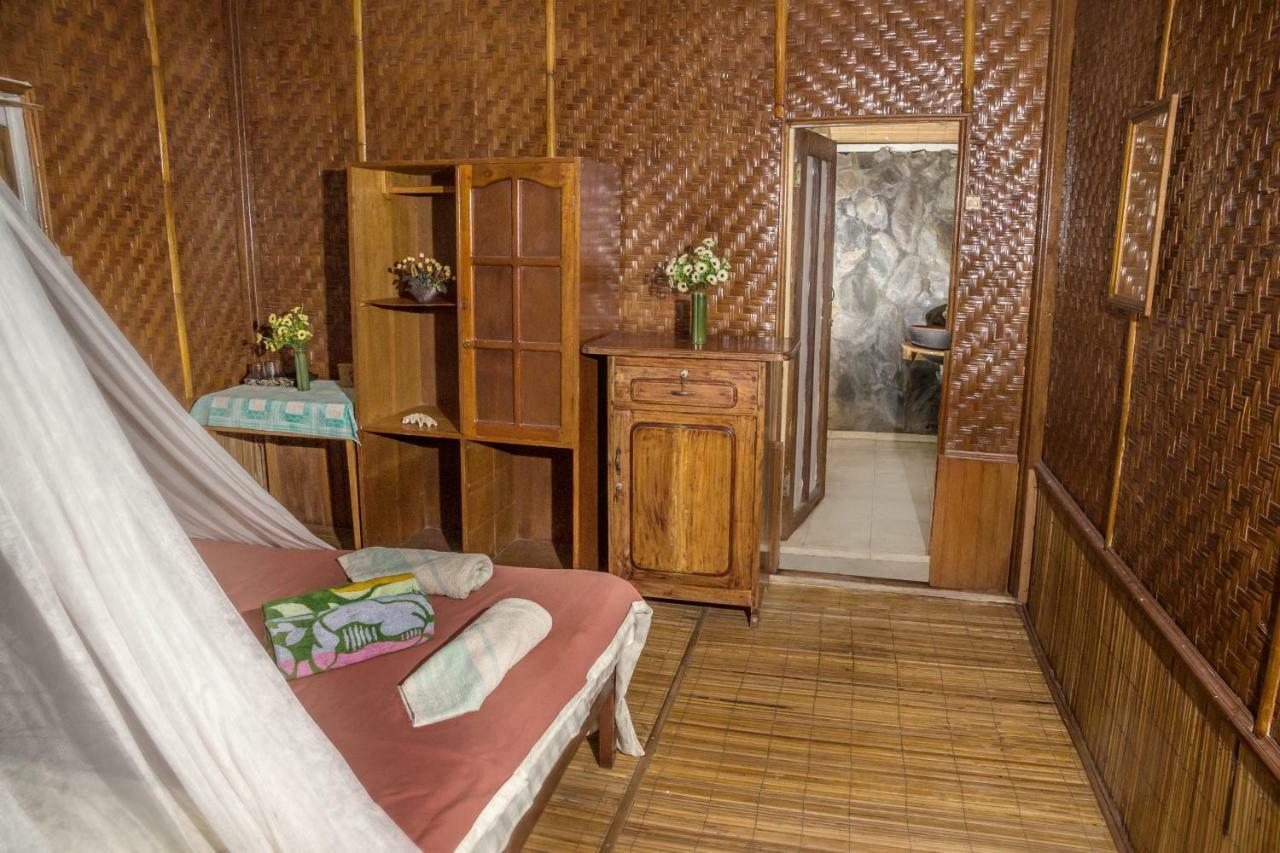 Bunaken Divers Sea Breeze Resort Exterior foto
