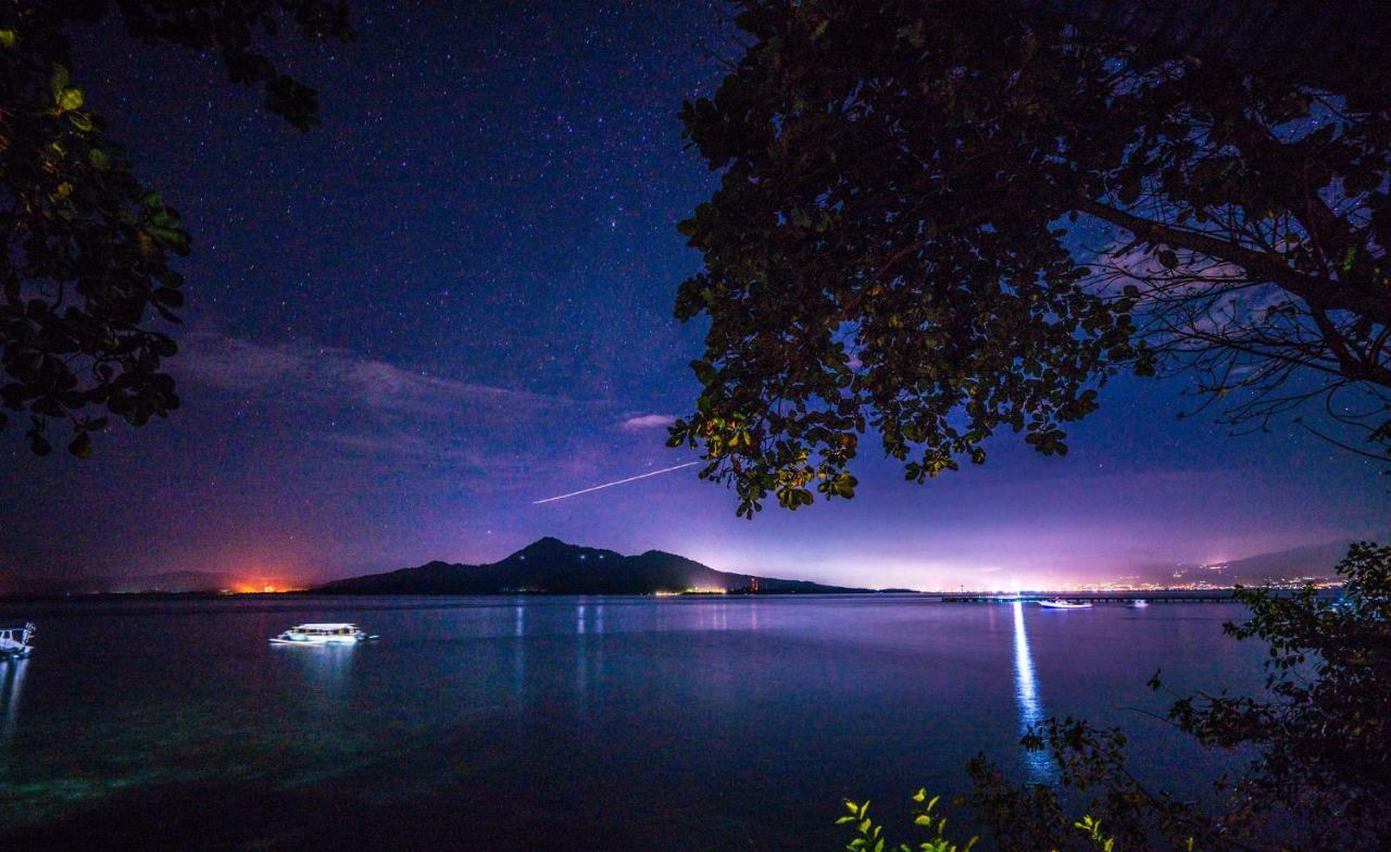Bunaken Divers Sea Breeze Resort Exterior foto